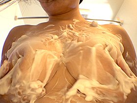 須崎まどか 巨乳輪メイドの敏感すぎるぷっくり乳輪 徹底乳プレイのご奉仕！　サンプル画像07